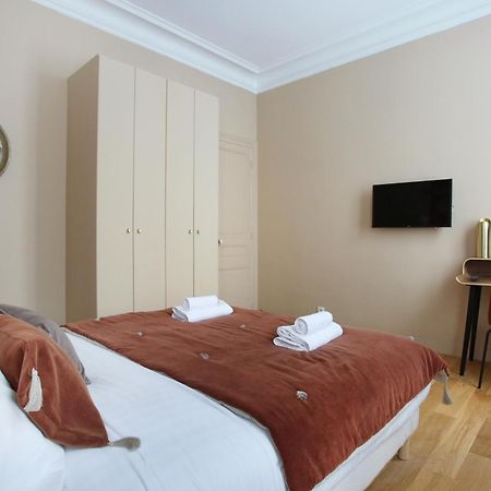 Apartment Champ De Mars - Tour Eiffel By Studio Prestige Paris Dış mekan fotoğraf