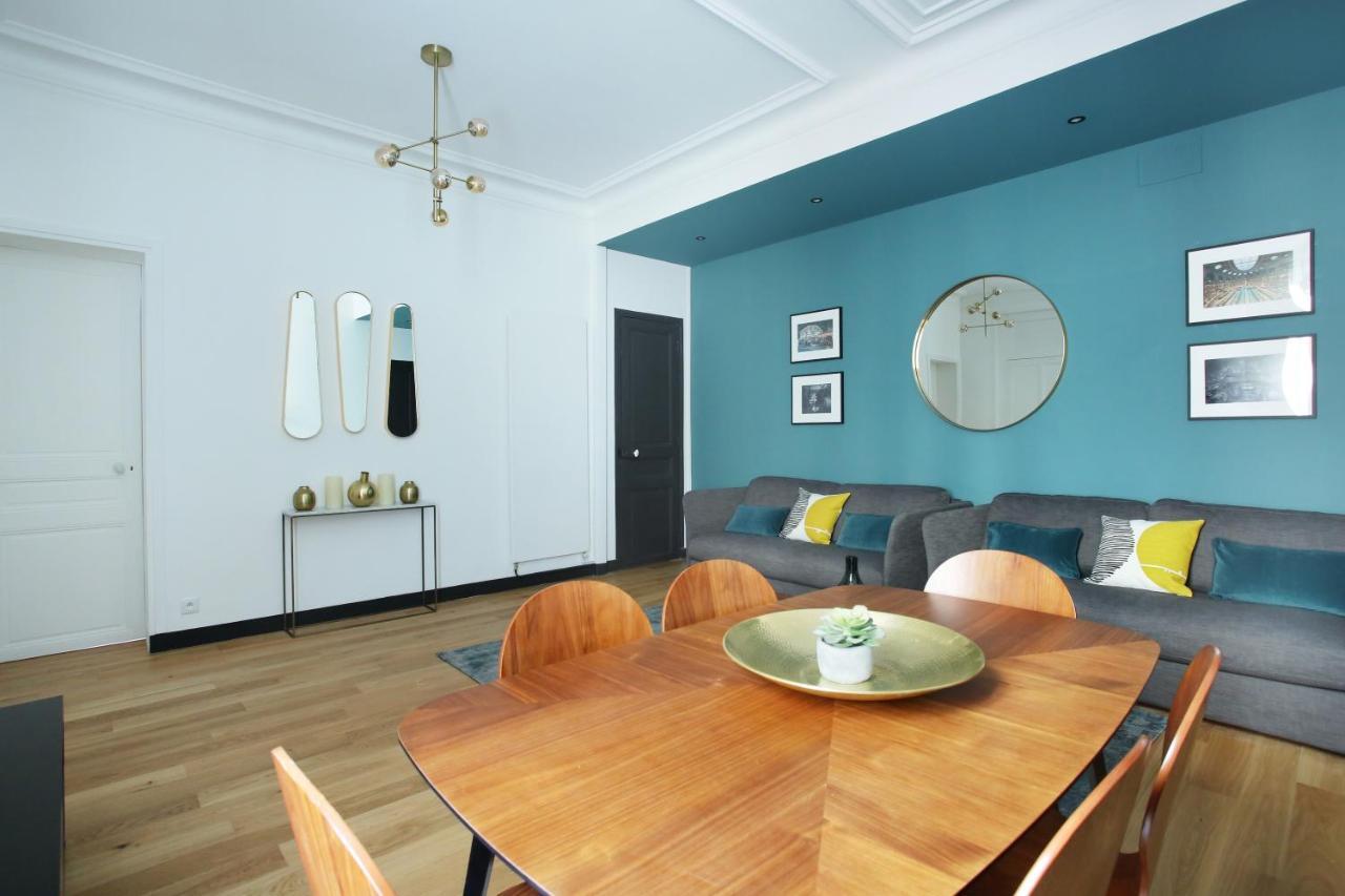 Apartment Champ De Mars - Tour Eiffel By Studio Prestige Paris Dış mekan fotoğraf