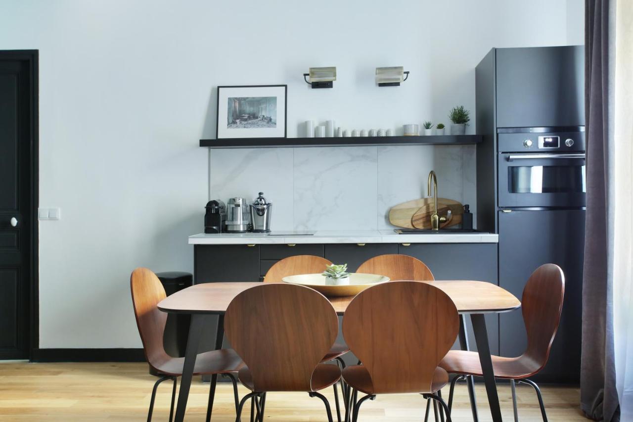Apartment Champ De Mars - Tour Eiffel By Studio Prestige Paris Dış mekan fotoğraf